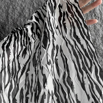 Textílie Široký 150cmx50cm Čierna Biela Zebra Pruhy Nepravidelný Mäkké Žakárové High-End Diy Nohavice, Klobúk, Kabát Jar a na Jeseň Oblečenie