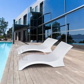 Vystuženého plastu vlastný S-tvarované vonkajšie plážové kreslo tvorivé voľnočasové stoličky hotel open-air villa bazén